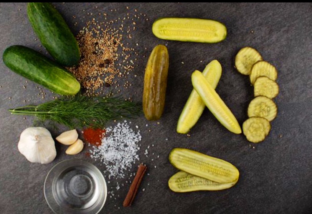 curatorWH's tweet image. Eastern European Jews brought the tradition of kosher dill pickles to New York. Transforming them into a staple of Jewish cuisine, and a New York delicacy.The sour and garlic flavor is what sets them apart. Jews were also active in pickle vending in Amsterdam in the 18th century.