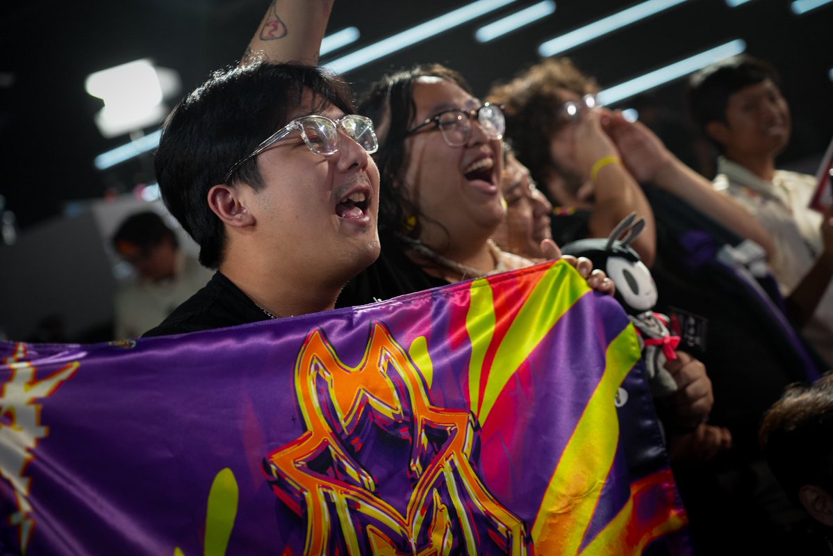 VCTAmericasComm's tweet image. Screams, Dreams and an UNC!
Final Stop of @valesportsna did not disappoint as @100T_VAL and @Sentinels take the W for opening weekend.
Next stop, Week 2. Are you excited.
