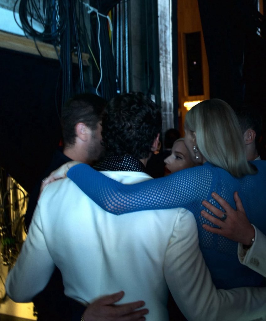 joequinnhq's tweet image. 🔴 The cast of ‘THE FANTASTIC FOUR: FIRST STEPS’ backstage on Jimmy Kimmel Live!
