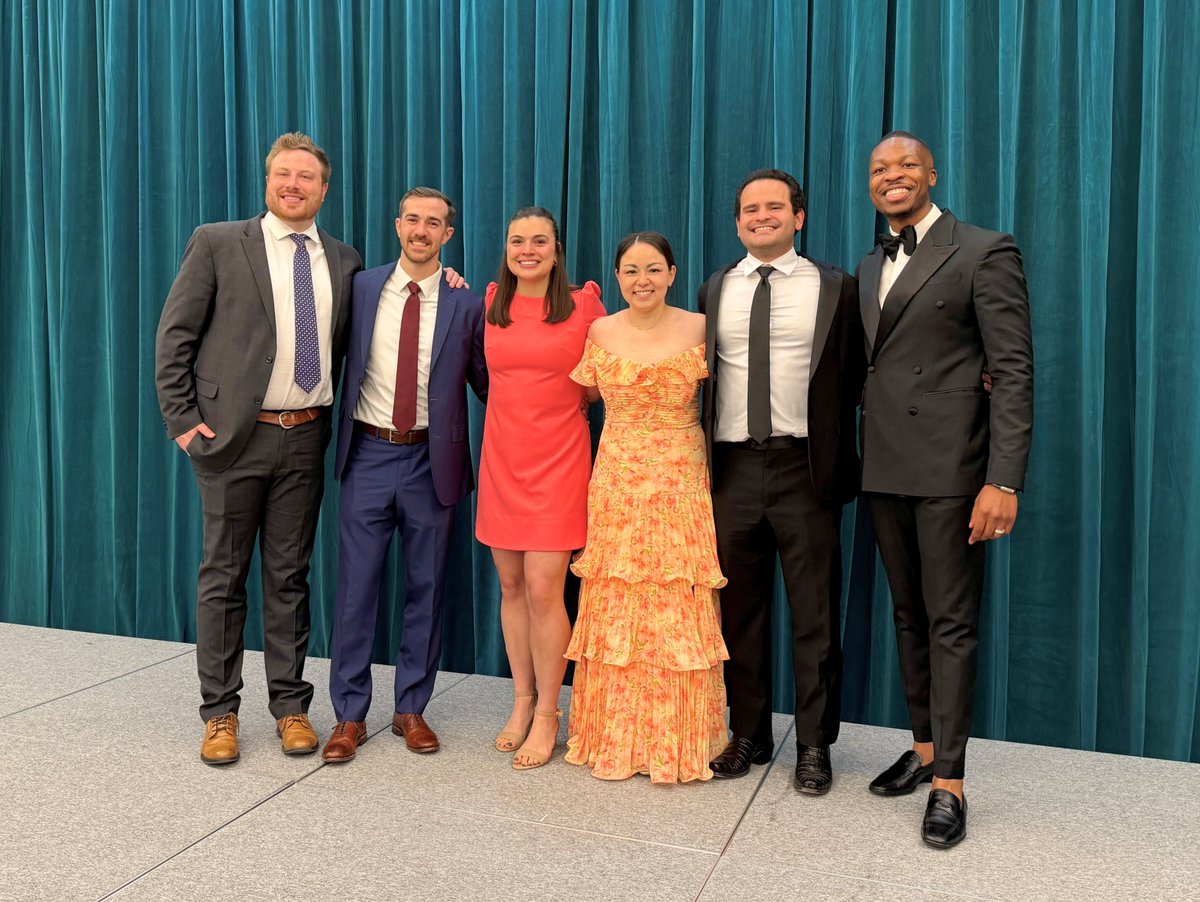 BCMOrtho's tweet image. Congratulations to the graduates! We recently celebrated the achievements of our chief residents from the Joseph Barnhart Department of Orthopedic Surgery. As they transition to their fellowship programs, we extend our sincerest best wishes for their continued success!