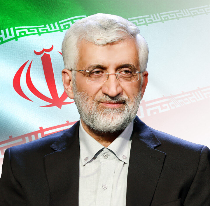 Komeil_Amu_74's tweet image. اقای دکتر جلیلی با یک استعفا از ریاست جمهوری کناره گیری کن
شما و کابینه تان نمیتوانید مملکت داری کنید.
گرانی
قطعی برق
قطعی آب
تعطیلی کشور
بگذارید دکتر پزسکیان رئیس جمهور شود
ایشان هم کار بلدن هم متخصصصصصص!!!
@DrSaeedjalili
@drpezeshkian