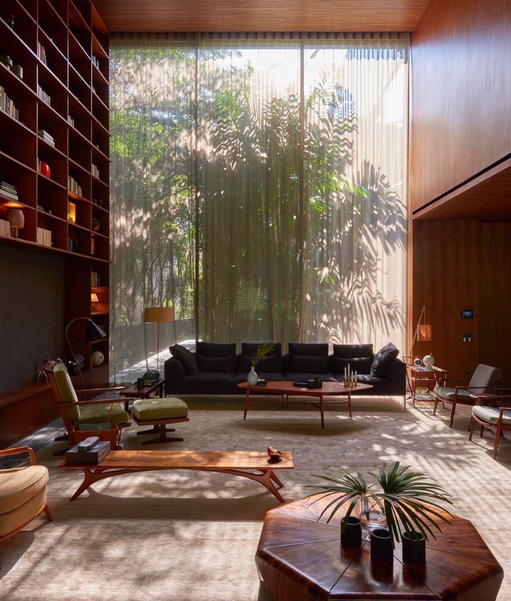 luusssso's tweet image. Favorite current interior design trend
Wood paneled walls making a comeback
