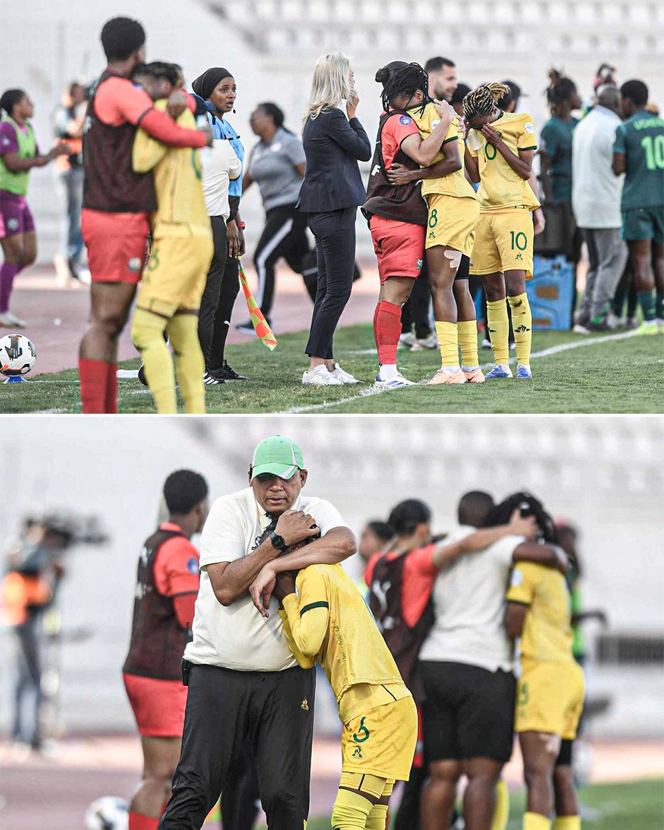ESPNAfrica's tweet image. Banyana Banyana players being consoled on the touchline after witnessing teammate Gabriela Salgado suffer a serious injury during Nigeria vs. South Africa.
Heartbreaking 💔