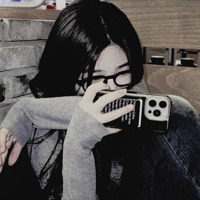  * 𝓙unseo. tweet media