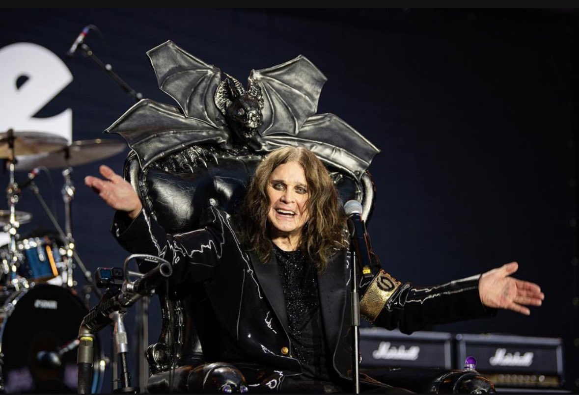 psychedelicSee's tweet image. Rest in Power @OzzyOsbourne you’re a legend.
My condolences to SHARON, Jack, Aimee, and Kelly.
#ozzy #RestInPeaceOzzy
