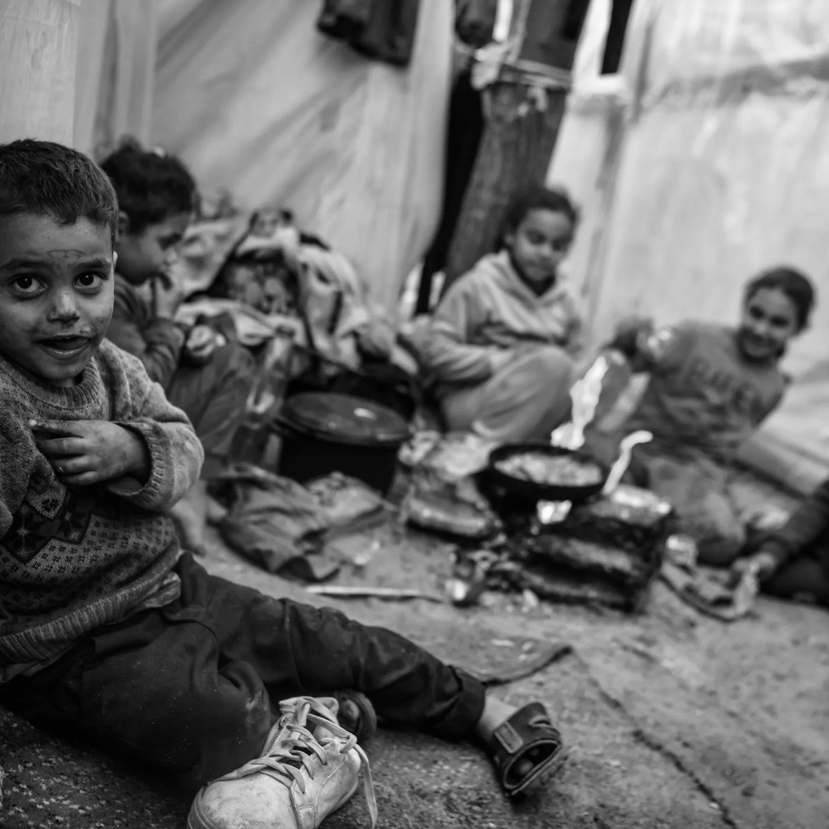 Can de world Leaders pause for a minute to reflect on de human travesty n carnage in Gaza.Blatant existential threat every minute of the day. Living through their Nakbas n nightmares round de clock everyday of de year. Who is not complicit in this genocide.Human rights belong to