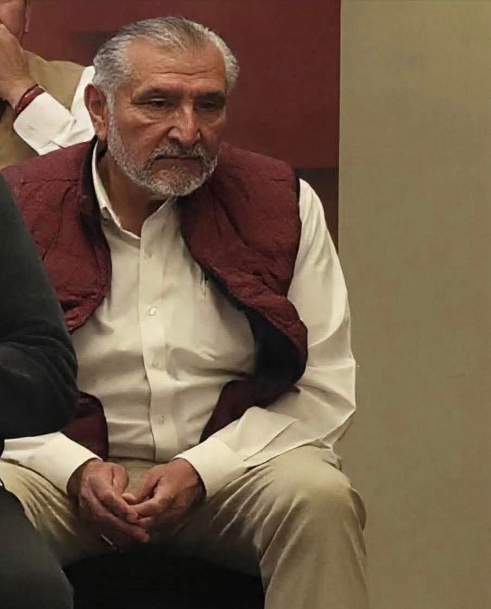 Juan Carlos Corral (@jccorral_solis) on Twitter photo A estás alturas, lo más sano es que renuncie a la Coordinación en el <a href="/senadomexicano/">Senado de México</a> <a href="/adan_augusto/">Adán Augusto López H</a>. Pues el daño que le está ocasionando a <a href="/PartidoMorenaMx/">Morena</a> podría ser irreversible. ¡Conste! A estás alturas, lo más sano es que renuncie a la Coordinación en el <a href="/senadomexicano/">Senado de México</a> <a href="/adan_augusto/">Adán Augusto López H</a>. Pues el daño que le está ocasionando a <a href="/PartidoMorenaMx/">Morena</a> podría ser irreversible. ¡Conste!