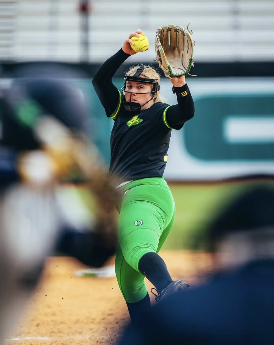 D1Softball's tweet image. Olympic gold medalist Jenny Topping and former Oregon pitcher Morgan Scott are the newest additions to the Oregon State coaching staff.
Assistant Coaching Carousel⬇️
d1softball.com/d1softball-ass…