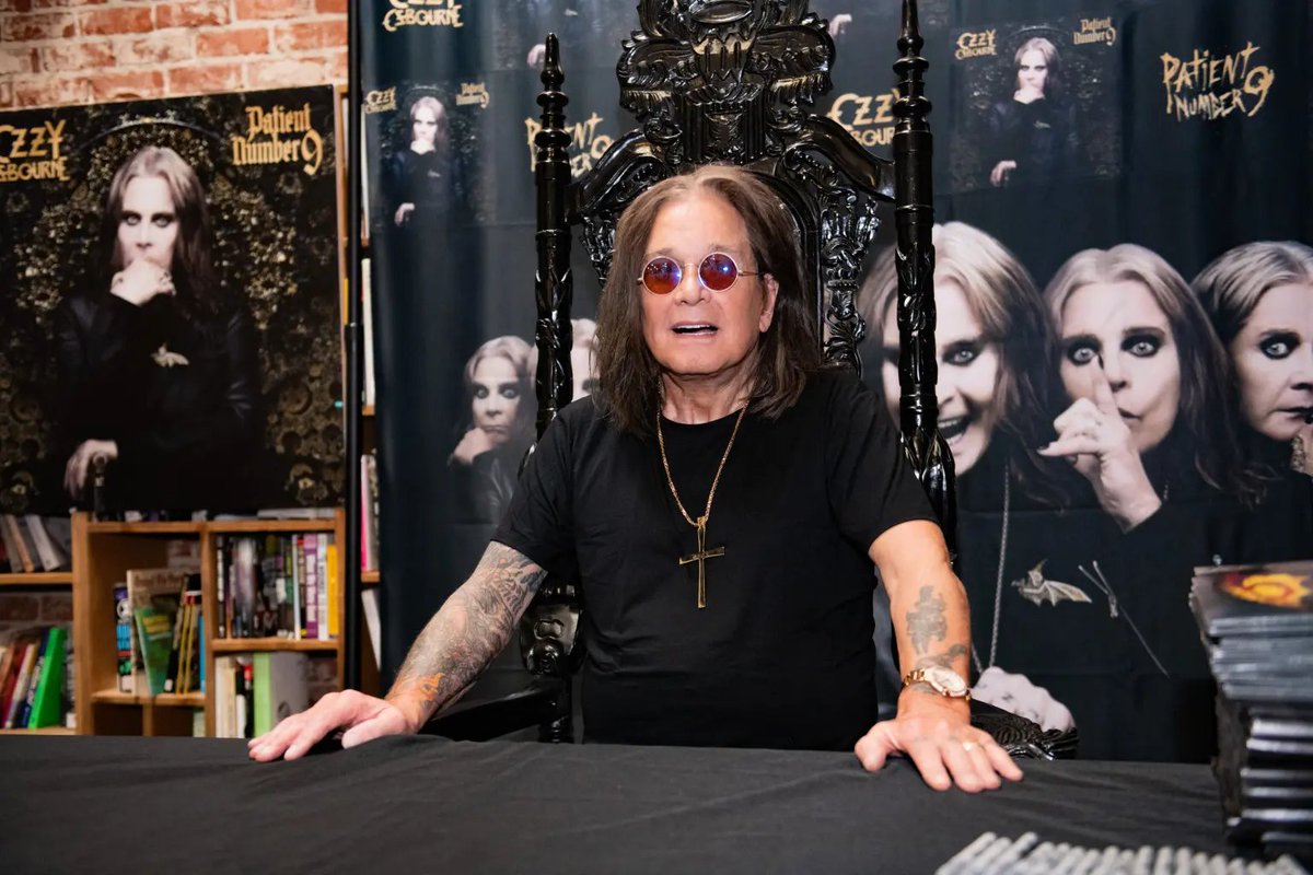FatStevenJFG's tweet image. Rest in Peace #OzzyOsbourne
Black Sabbath legend Ozzy Osbourne, dead at 76
nypost.com/2025/07/22/ent…