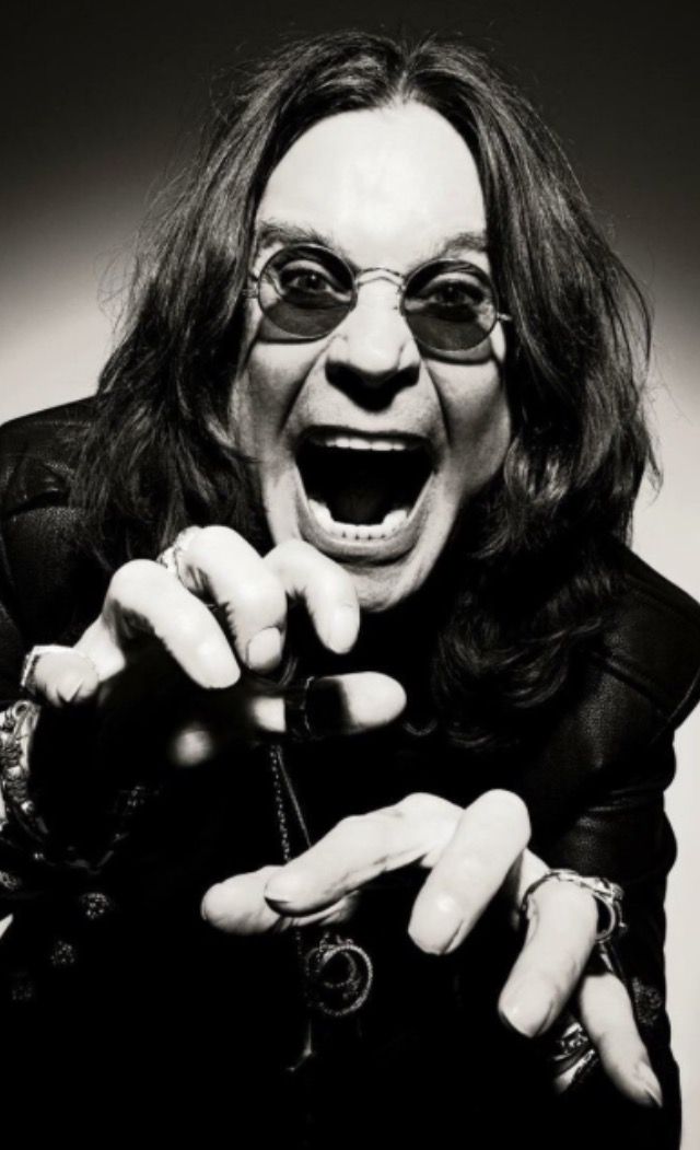 bjones306's tweet image. RIP LEGEND..... Godspeed and say hey to Randy for us when you get there.🙏