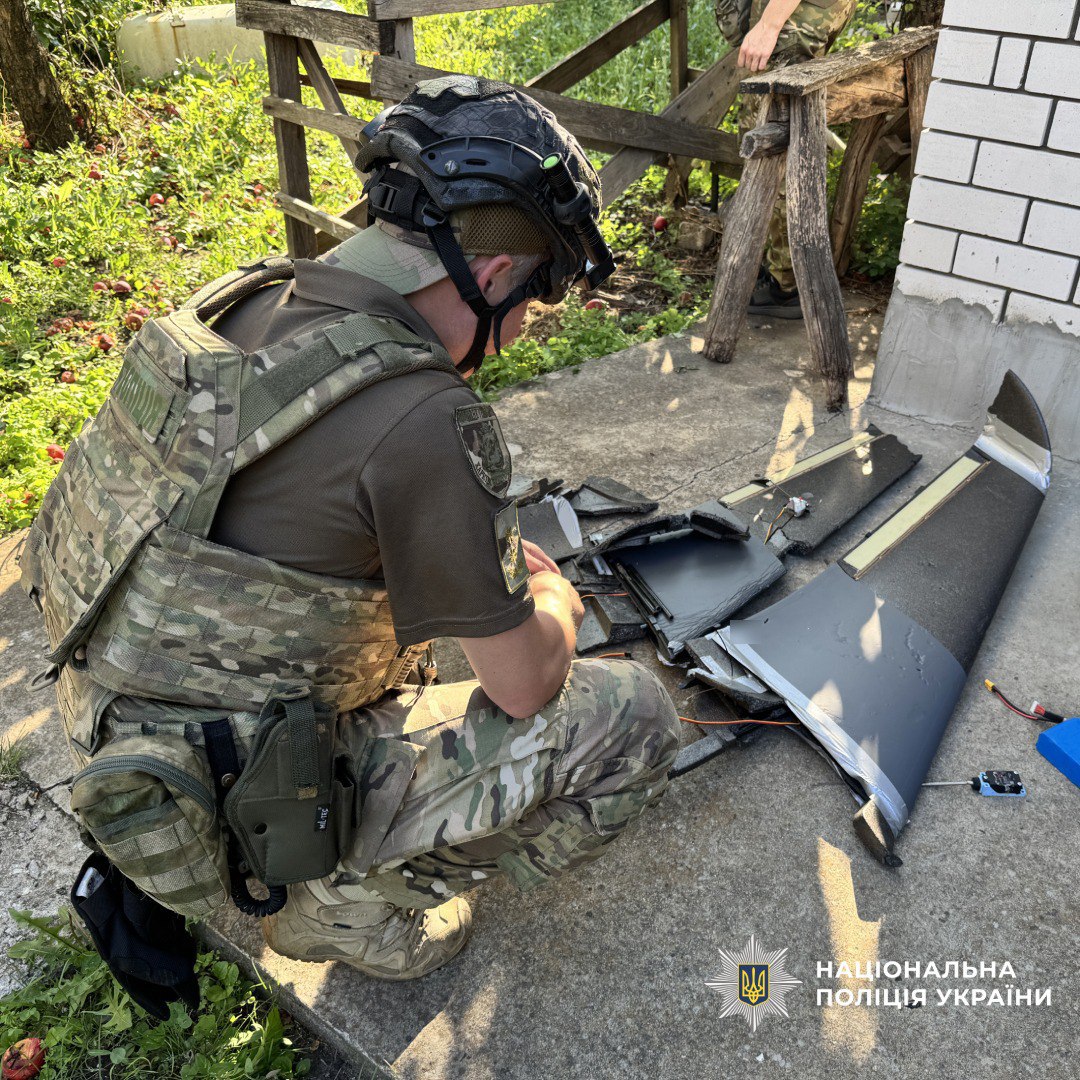 JosPressRelease's tweet image. On July 22, during a new attack on Kharkiv, two enemy drones were recorded falling in the city's industrial district. Fortunately, no residents were injured. "One of the drones crashed in an amusement park and exploded. The other crashed on the grounds of a private home, where it…