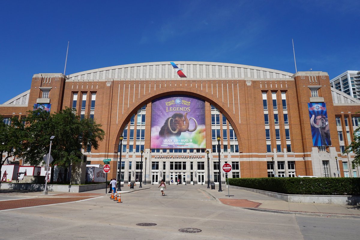 TouringAsiaPop's tweet image. MILESTONE PROGRESS
#RUNSEOKJIN_epTOUR in Dallas Night 1
Worldwide Handsome King (Kim) Seokjin continues the iconic #RUNSEOKJIN_EP.TOUR, heading to Dallas for two nights, starting today with an impressive 12,336 so far on record. Mind, however this is without resales and the…