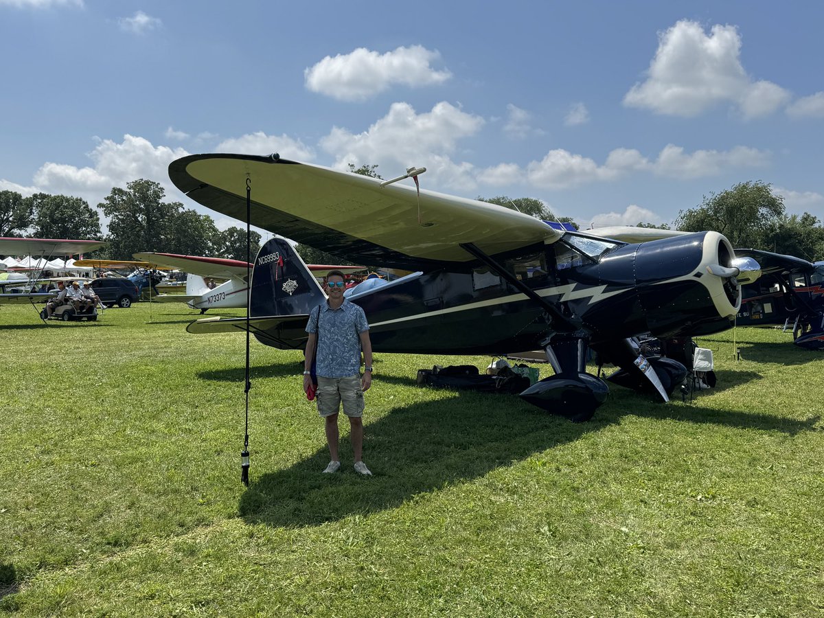 jumpjim's tweet image. .. In the days when flying was glamorous. I’m in love with the Beech Staggerwing 🥰 (Yellow one)
#avgeek #avgeeks #OSH25 #Oshkosh2025