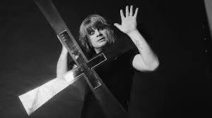 FatWhiteMod's tweet image. 