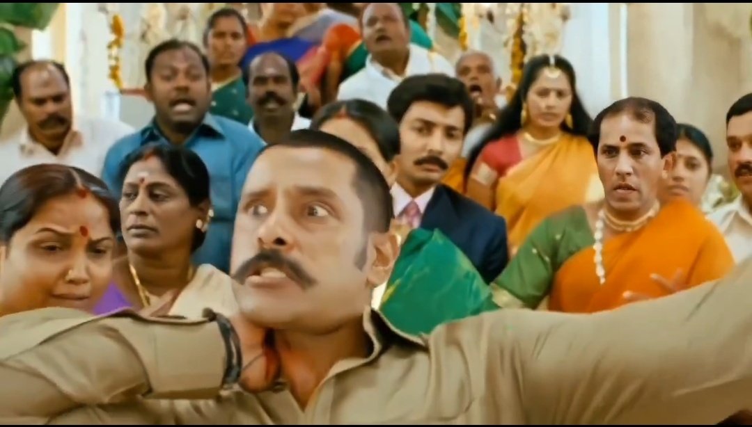 &amp; that shot🔫 from #raavanan gave me so much pain I mean i cant stop my tears when I watched this scene😭baby next time don't do this kind of scenes it makes me really sad,I love u so so much that I can't even see u in painfull scenes Ok Gudnit &amp; Sleepwell ra baby <a href="/chiyaan/">Vikram</a> 😘🫂🧿