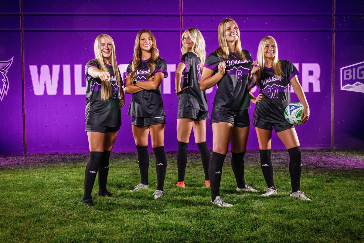 wsusoccer's tweet image. 𝓐𝓵𝓵 𝓫𝓵𝓪𝓬𝓴 𝓮𝓿𝓮𝓻𝔂𝓽𝓱𝓲𝓷𝓰 🖤

#WeberStateGreat