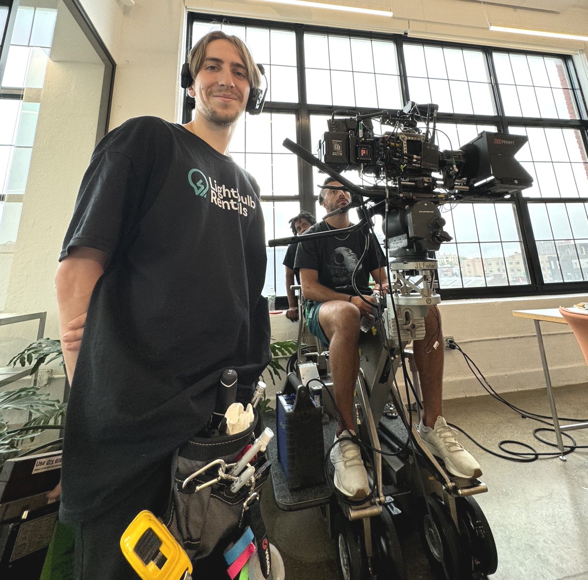 Iacon_Pictures's tweet photo. It takes a skilled, dedicated, and ambitious crew to bring a beautiful image to life 🎬✨ Here’s a peek behind the scenes with our 1st AC Hippo Charlut [ @hippocharlut ] holding it down with the camera team on set 🎥🔥 https://t.co/7YtP7cRPPt