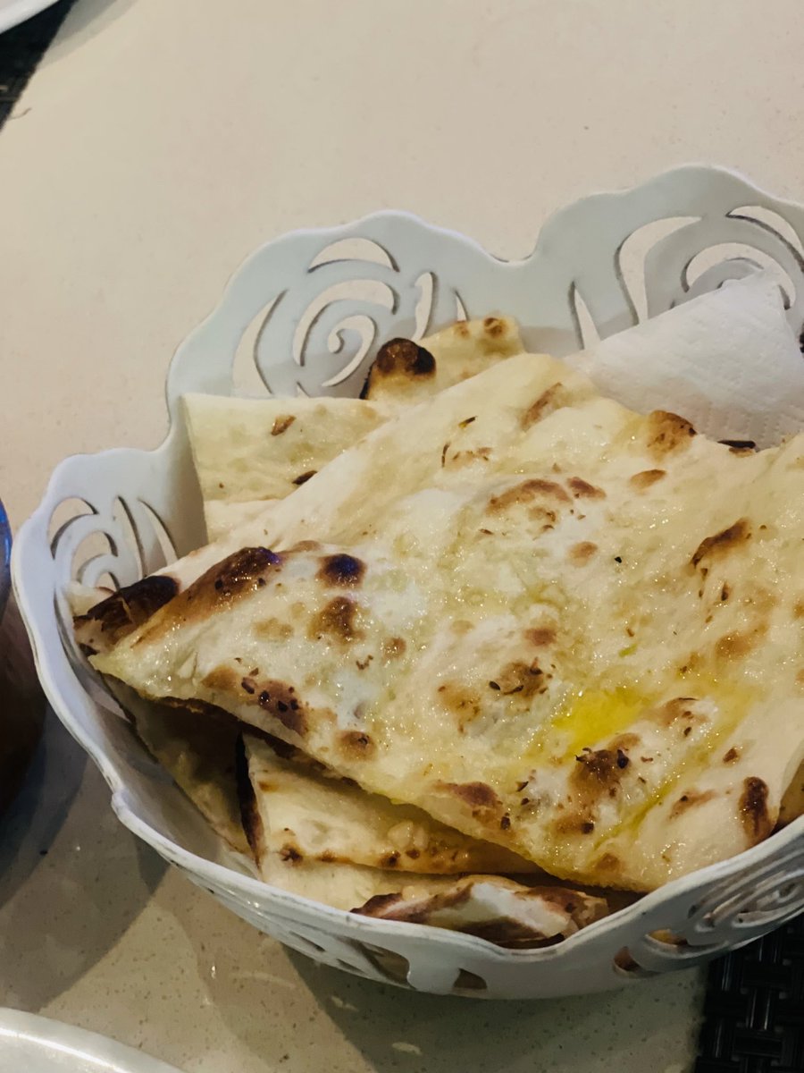 amothersmuse's tweet image. Pockets of happiness. ♥️ Lone dinner. The butter chicken and garlic naan is a comfort food for me. I’ve enjoyed this one at the Royal Dil. It’s exactly how I like it. Better than the oily one I had at that place in Woodlands.