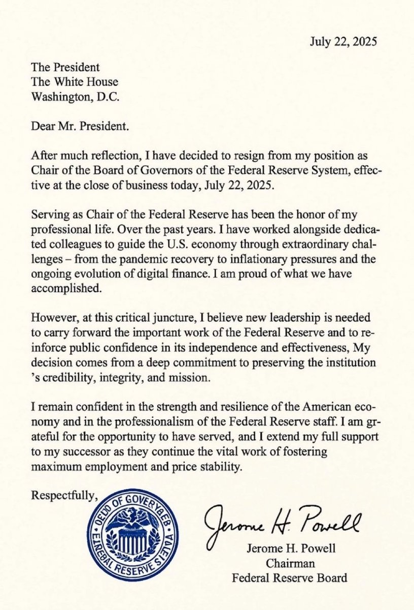 MorningBrew's tweet image. 🚨 DON'T FALL FOR IT 🚨
A fake resignation letter from Fed Chair Powell is circulating on social media
The Federal Reserve seal has clearly been AI-generated