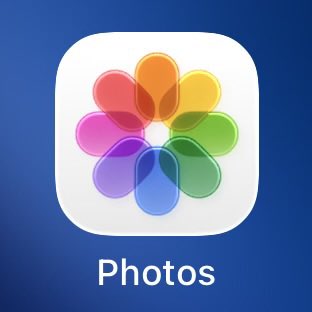 sondesix's tweet image. Not just the Camera app, Apple also tweaked the Mail and Photos app icons on the latest iOS 26 Beta.
Just a subtle difference though.
Left: iOS 26 Beta 3
Right: iOS 26 Beta 4