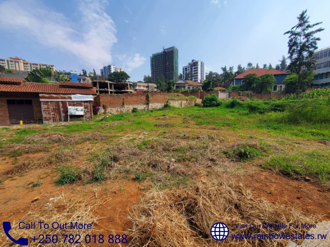 estates_ltd's tweet photo. Plot for sale at KIMIHURURA/Rugando 
Price:110M
Plot size:320sqm
Good residential neighborhood 
For more information 
Call/ Whatsapp:0782018888
Face the reality with us. https://t.co/FkdQxbTLiX