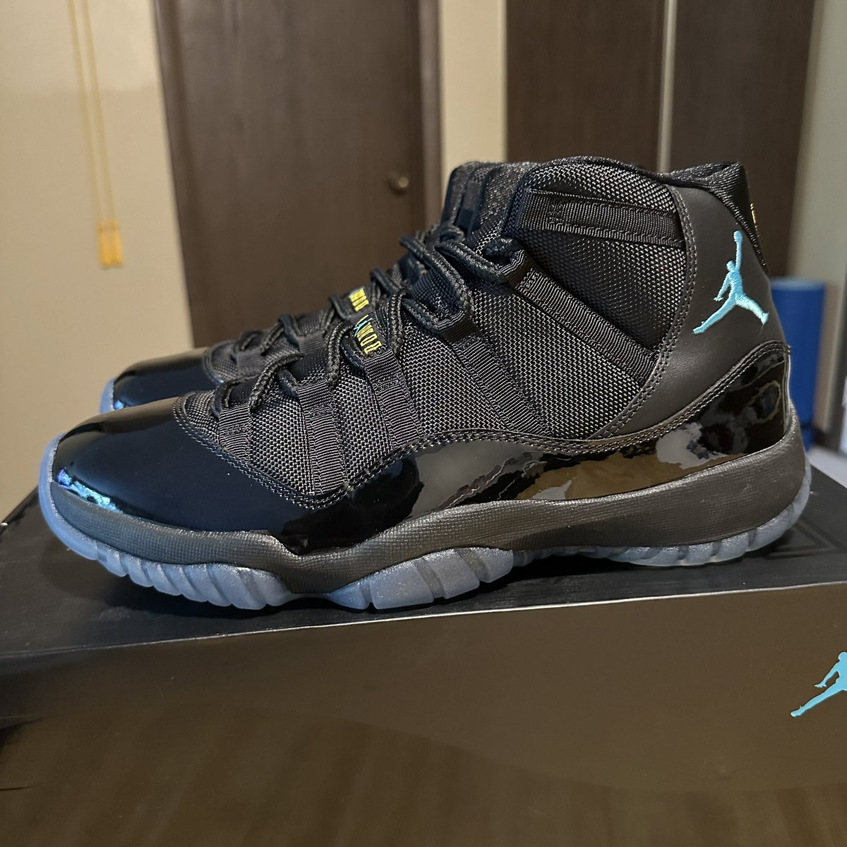 2Two_Nice's tweet image. FOR SALE: Jordan 11 Gamma, 2011 Concord w/ SP, Win like 96.
All DS
SIZE: 11
PRIZE: $500, $430 and $330. Prices negotiable plus shipping east coast, west coast add $10.
Please don’t waste both of our time.
Feel free to ask any questions.
Thank you.
#AVillainsCloset