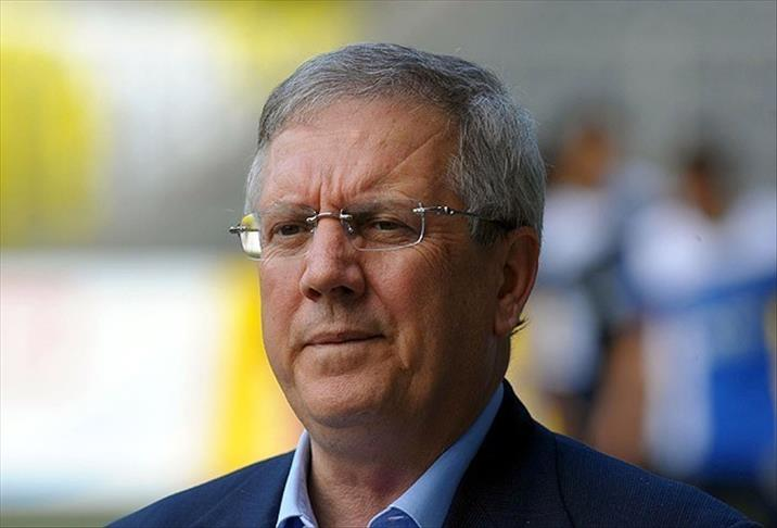 fenerdergi's tweet photo. Aziz Yıldırım:  Bizim bugünün değil, geleceğin hesabını yapmamız şart. Yoksa Fenerbahçe'yi çok büyük tehlike bekliyor. Fenerbahçe çok kötü günler yaşayacak çünkü herkes umursamıyor artık. https://t.co/0YZ13gLddq
