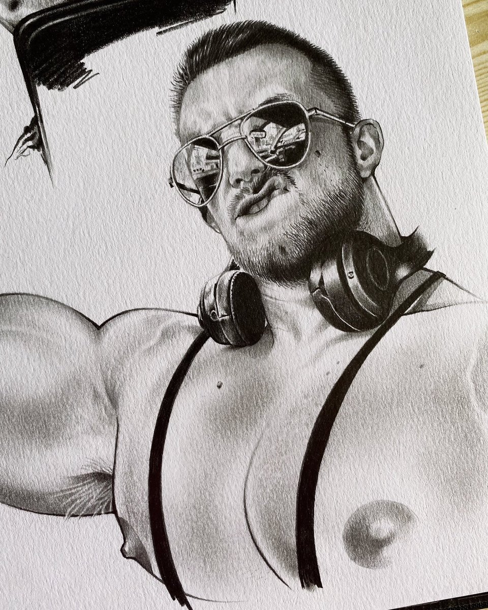 BlackLanterrn's tweet image. Artist oomfs are so talented omfGGGG
✍️ 🖼️: dareikx on IG