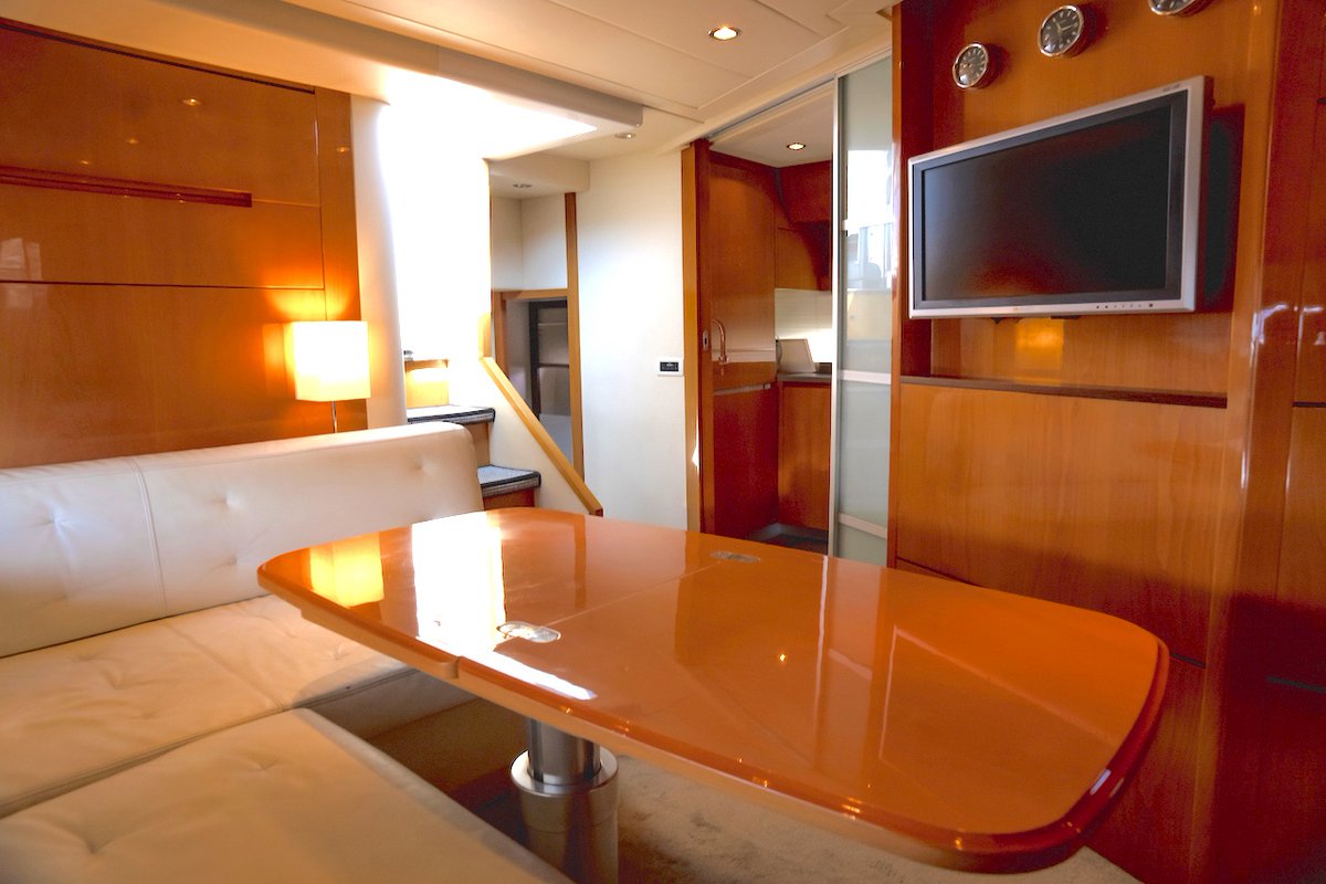 🚨 NEW LISTING: M/Y ENJOY – Pershing 56 🚨 
📍 For Sale with Transferable Berth – Marina Port Ibiza

🛥️ Price: €550,000 VAT Paid
🛏️ 3 Guest Cabins + Crew

🔗 bit.ly/45d4ZVQ
📩 mail@venturayachts.com

#pershingyacht #forsale