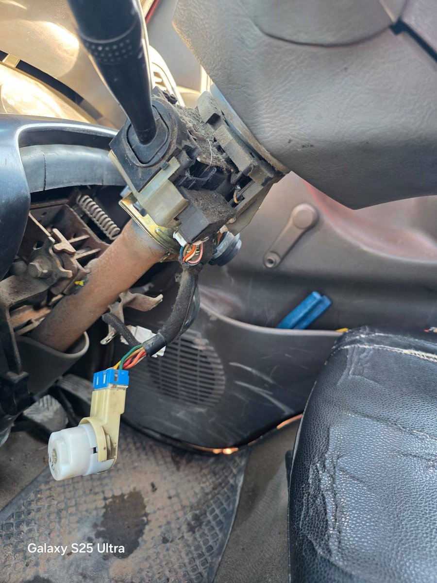 _ArriveAlive's tweet image. High-impact enforcement operation along the M35 Sbu Magwanyane Drive, near Philani Mall in Umlazi.
tinyurl.com/2dgzcr7a
#ArriveAlive #Roadworthiness @DBNMetroPolice