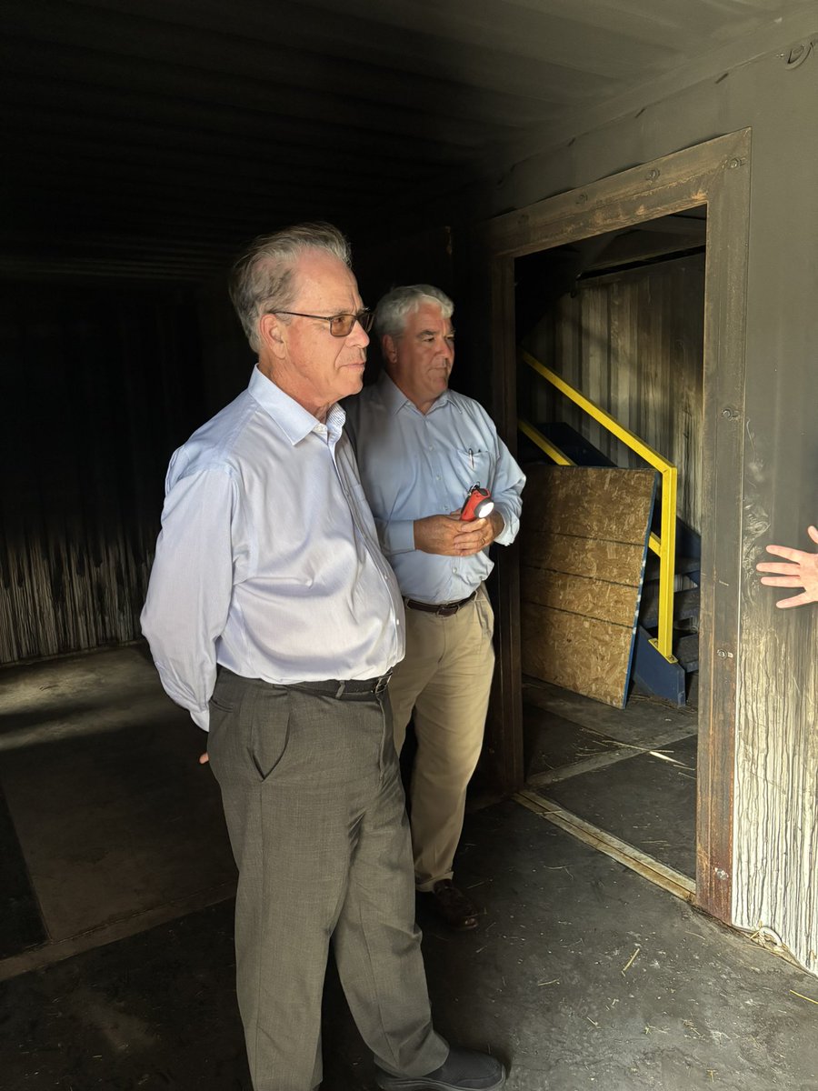 GovBraun's tweet image. Last week I visited the impressive Hub & Spoke firefighter training facility in Wabash.
It’s one of many across our state. Once all Hub & Spoke facilities are complete, Hoosier firefighters will no longer have to travel more than 45 minutes for high-quality, hands-on training.…