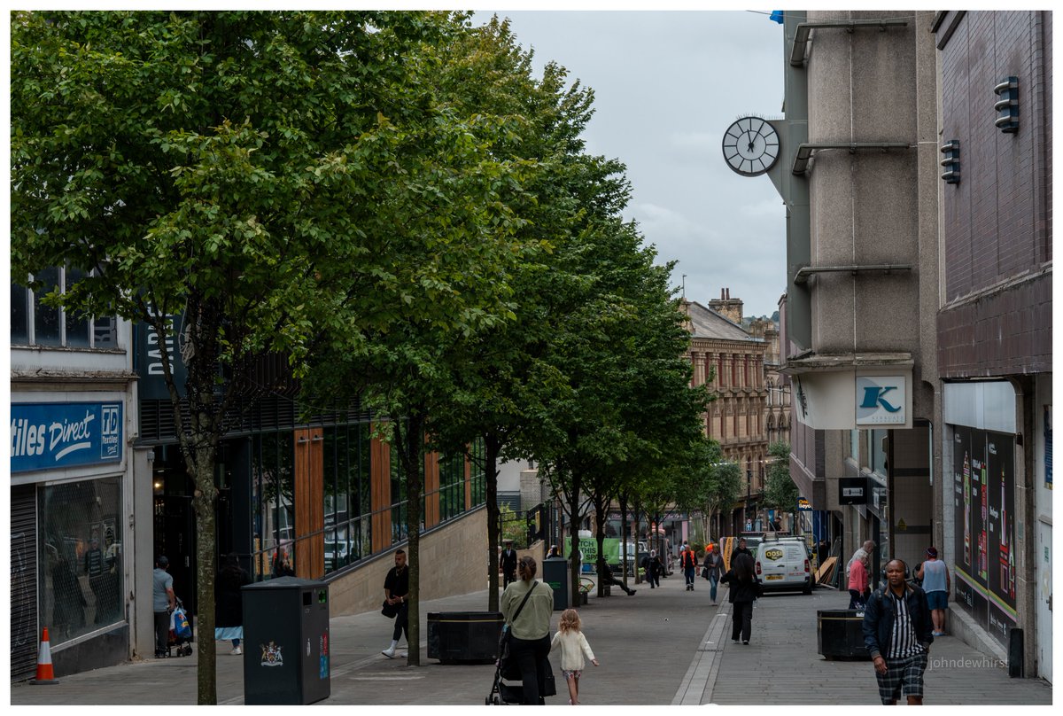 Darley Street #Bradford, 1907 and now. <a href="/BradfordCivic/">Bradford Civic Society</a>