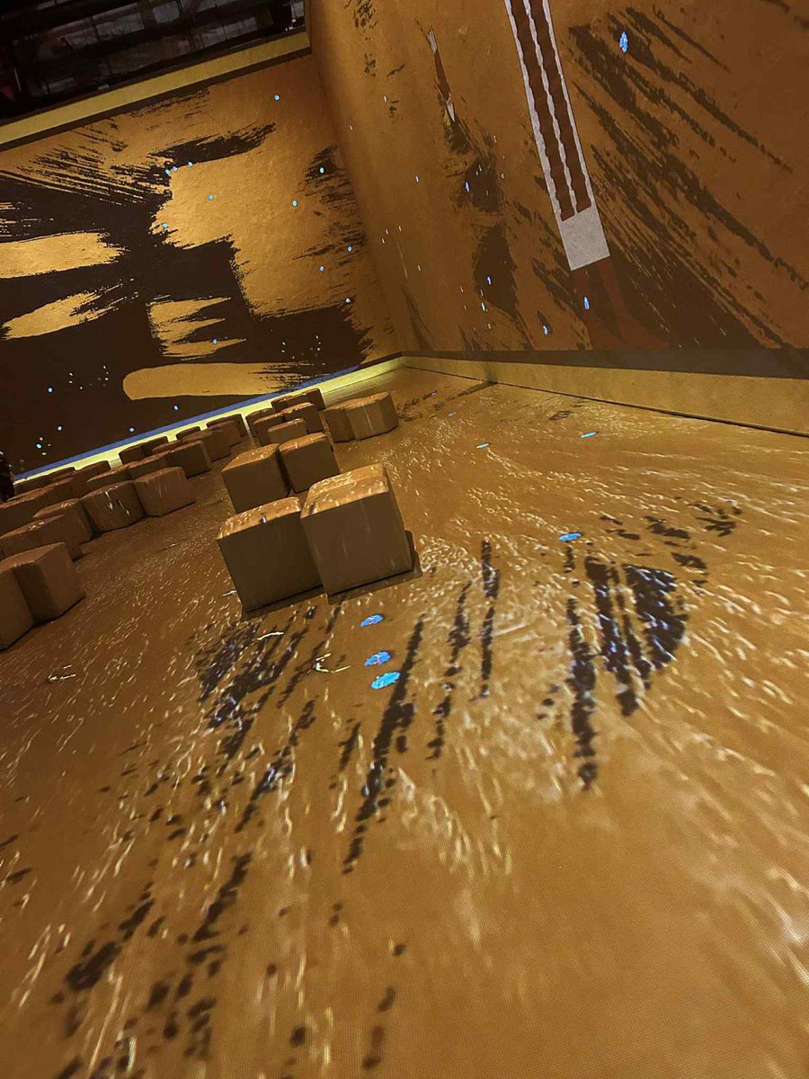 LBCNewsScot's tweet image. An immersive Tutankhamun exhibition will open @SECGlasgow on Thursday. Curators say the experience, including 360-degree projections, virtual reality, a hologram of the mummification process and an AI photo booth, brings the Boy King’s story to life like never before.