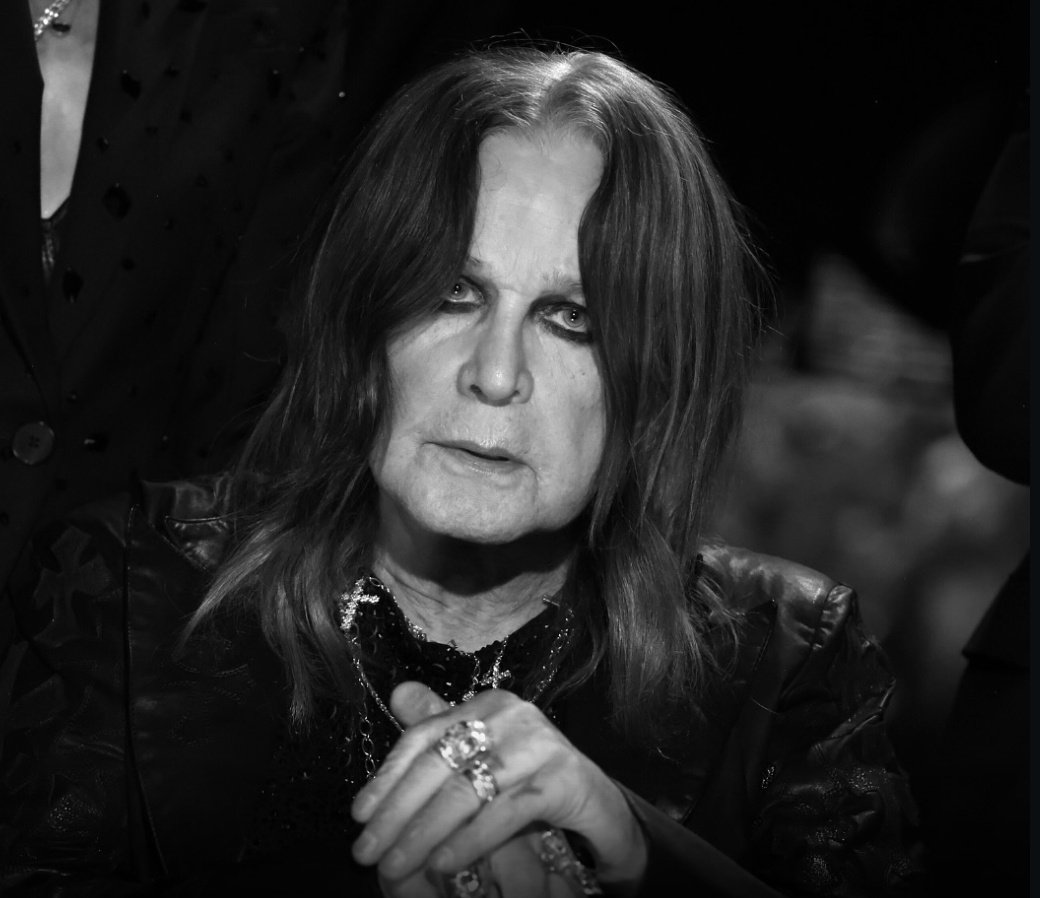 RhinestoneDemi's tweet image. R.I.P Ozzy 🕊