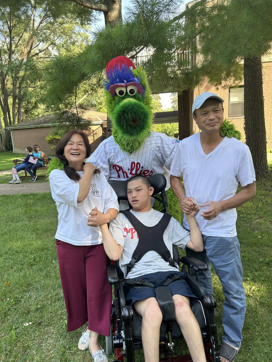Catholic Social Services Philadelphia (@cssphiladelphia) on Twitter photo ⚾️ Surprise Player at Color Wars ⚾️
St. Edmond's Home for Children received a special visit from the <a href="/Phillies/">Philadelphia Phillies</a> Phanatic at their annual Color Wars baseball game! Huge thank you to the Phanatic for stopping by to run the bases and throw some pitches with our residents. 🏆❤️ ⚾️ Surprise Player at Color Wars ⚾️
St. Edmond's Home for Children received a special visit from the <a href="/Phillies/">Philadelphia Phillies</a> Phanatic at their annual Color Wars baseball game! Huge thank you to the Phanatic for stopping by to run the bases and throw some pitches with our residents. 🏆❤️