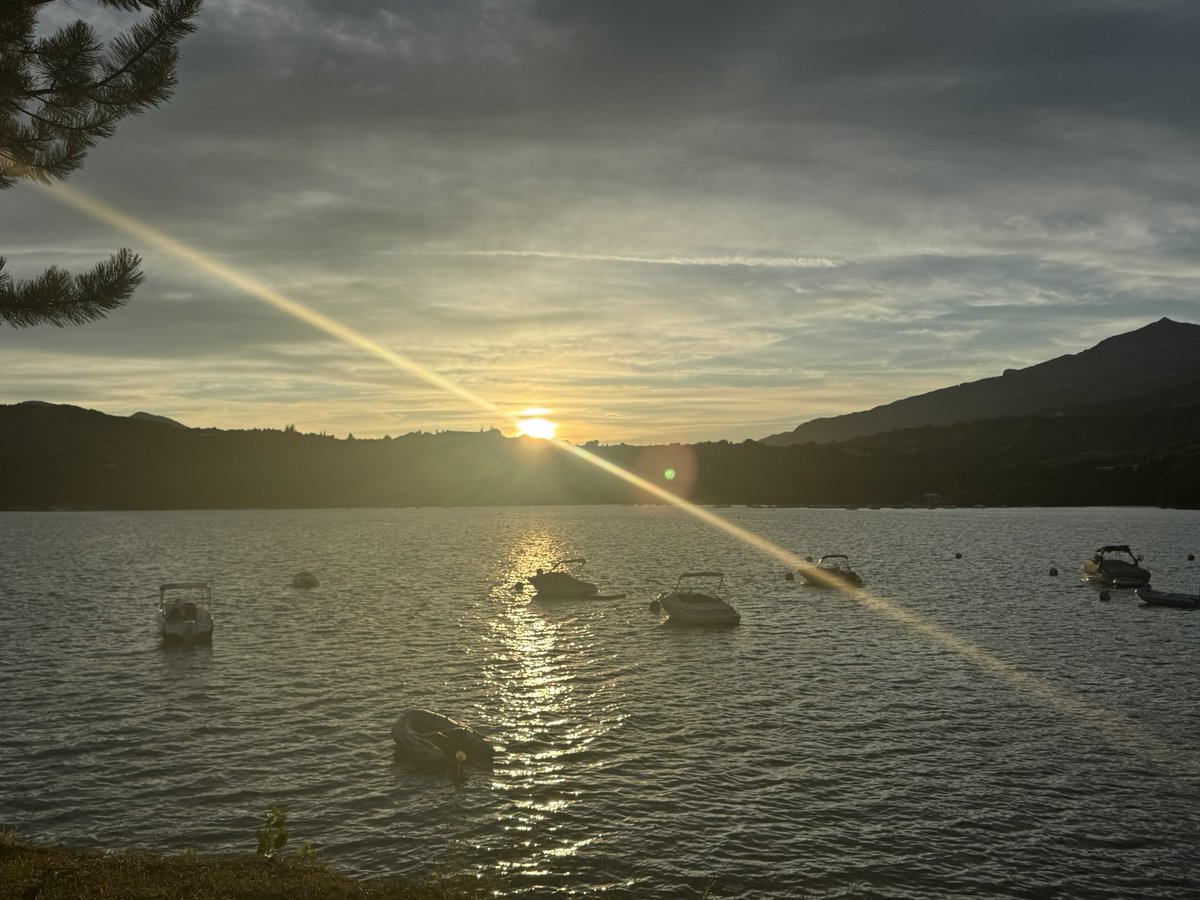 De zon gaat weer onder #campinglife #Frankrijk