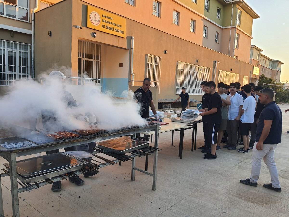 ŞANLIURFA FEN LİSESİ. (Resmi Kurum Hesabıdır) tweet media