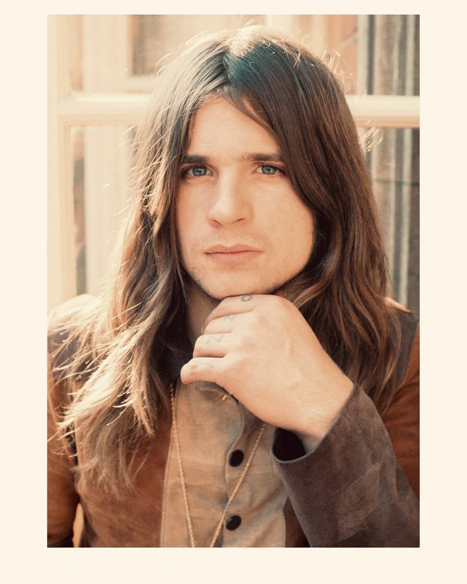AmYisraelChai_X's tweet image. Today Ozzy Osbourne passed away at the age of 76. This one hurts. 💔
Condolences to his entire family, and to his wife Sharron, she has always been a strong supporter of Israel and the Jewish people.
Ozzy had Parkinson’s, yet despite this crippling disease he continued to…