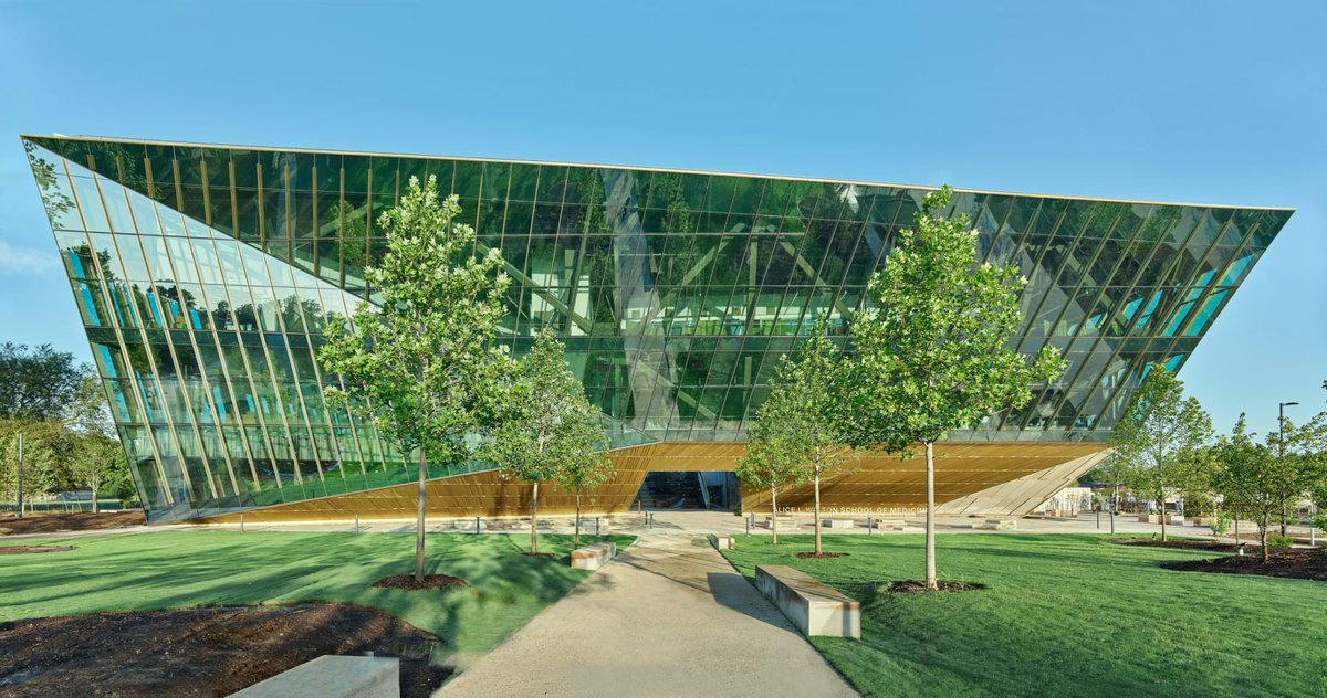 dezeen's tweet image. Polk Stanley Wilcox completes angular Bentonville medical school: dezeen.com/2025/07/21/pol…