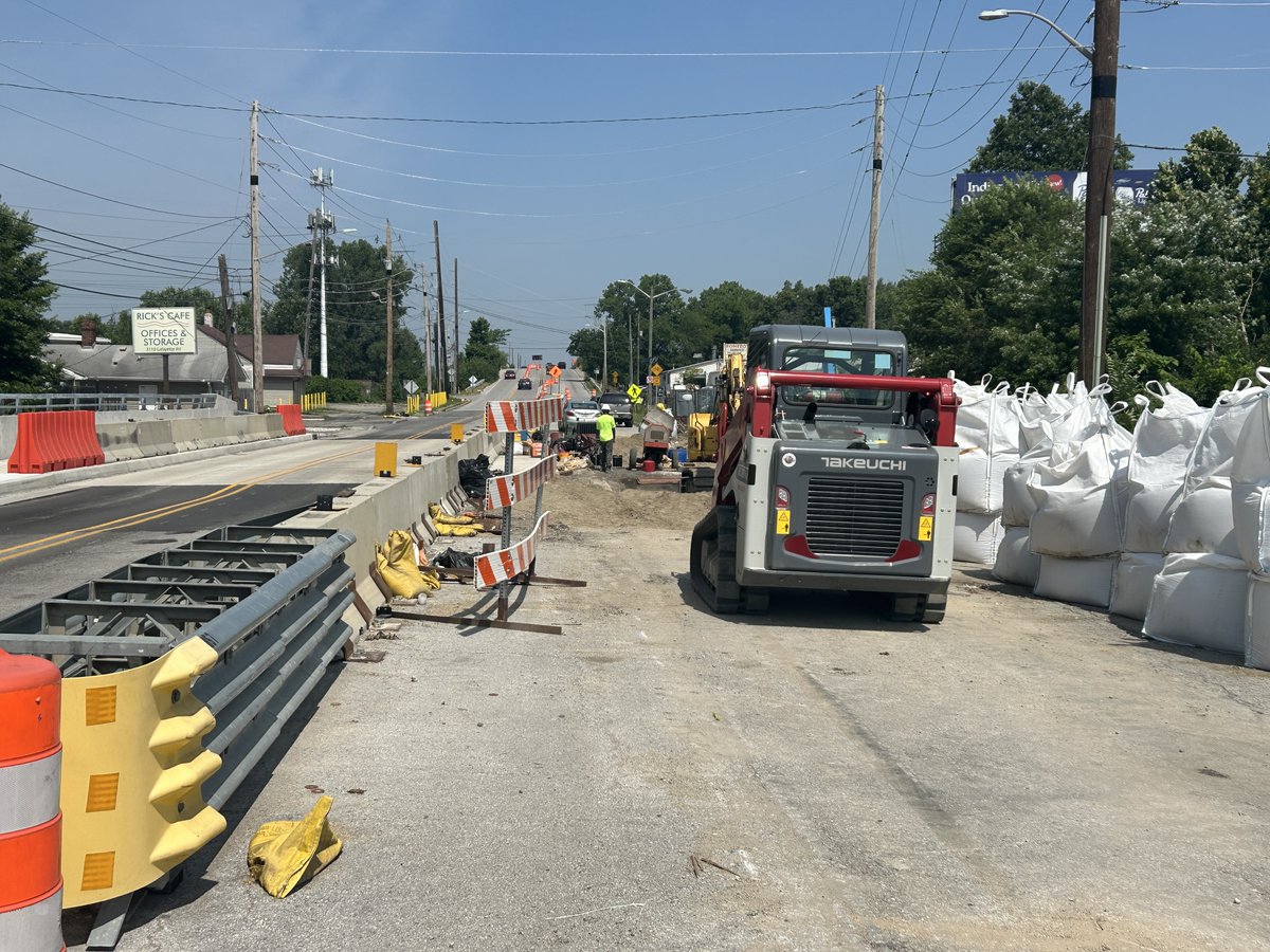 IndyDPW's tweet image. Contractors are continuing work on the Lafayette Road bridge over Little Eagle Creek. This bridge was originally built in 1923 and widened in 1935. Crews are repairing existing arches, and will construct a partial new asphalt roadway, bridge railings and sidewalks.