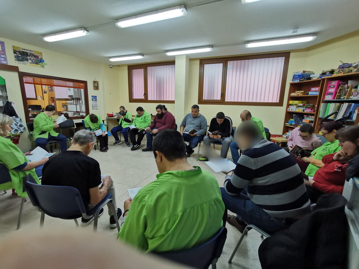 Biblio Tordesillas tweet media