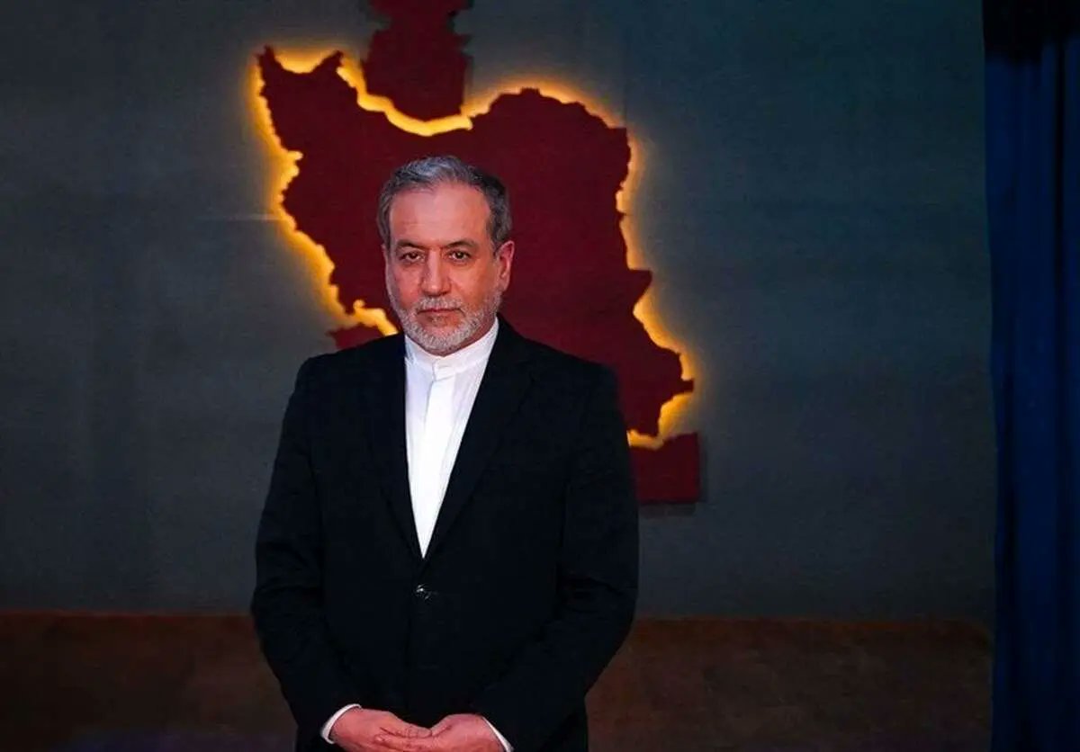 TajerniaAmir's tweet image. هر آدم عاقلی می داند آقای #عراقچی فداکاری و خود را سپر بلای #ایران کرد.