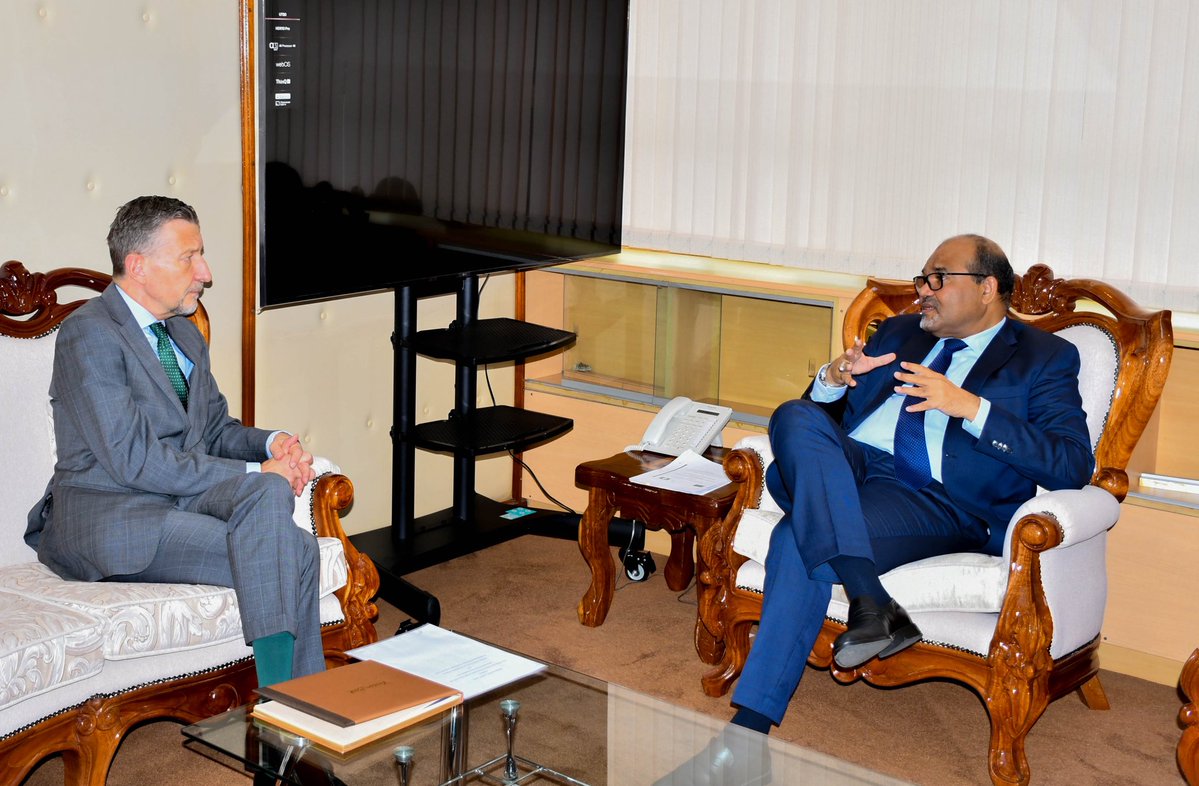 Profshaukat's tweet image. Hosted the Ambassador of Switzerland #MirkoGiulietti discussion focused on MoU🇨🇭🇰🇪on Science, Technology & innovation, Public-Private partnership modality; exchange of researchers, scientific cooperation & Science Diplomacy. @nrfkenya @nacosti @OfficePCS_KE @SingoeiAKorir