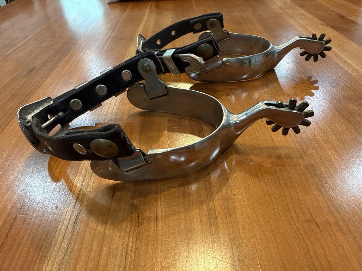 paradisecityfan's tweet image. Vintage 80s rocker Spurs From Let It Rock On Melrose Drive Hollywood -L A Guns ebay.com/itm/3063985446… #ad