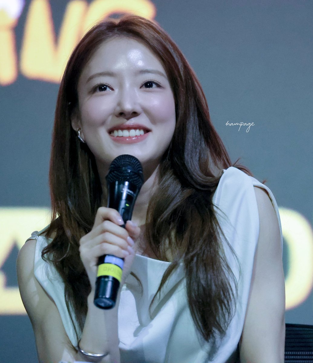 250722 영화 #이사 GV

이사와 이세영의 조합....😇

#이세영