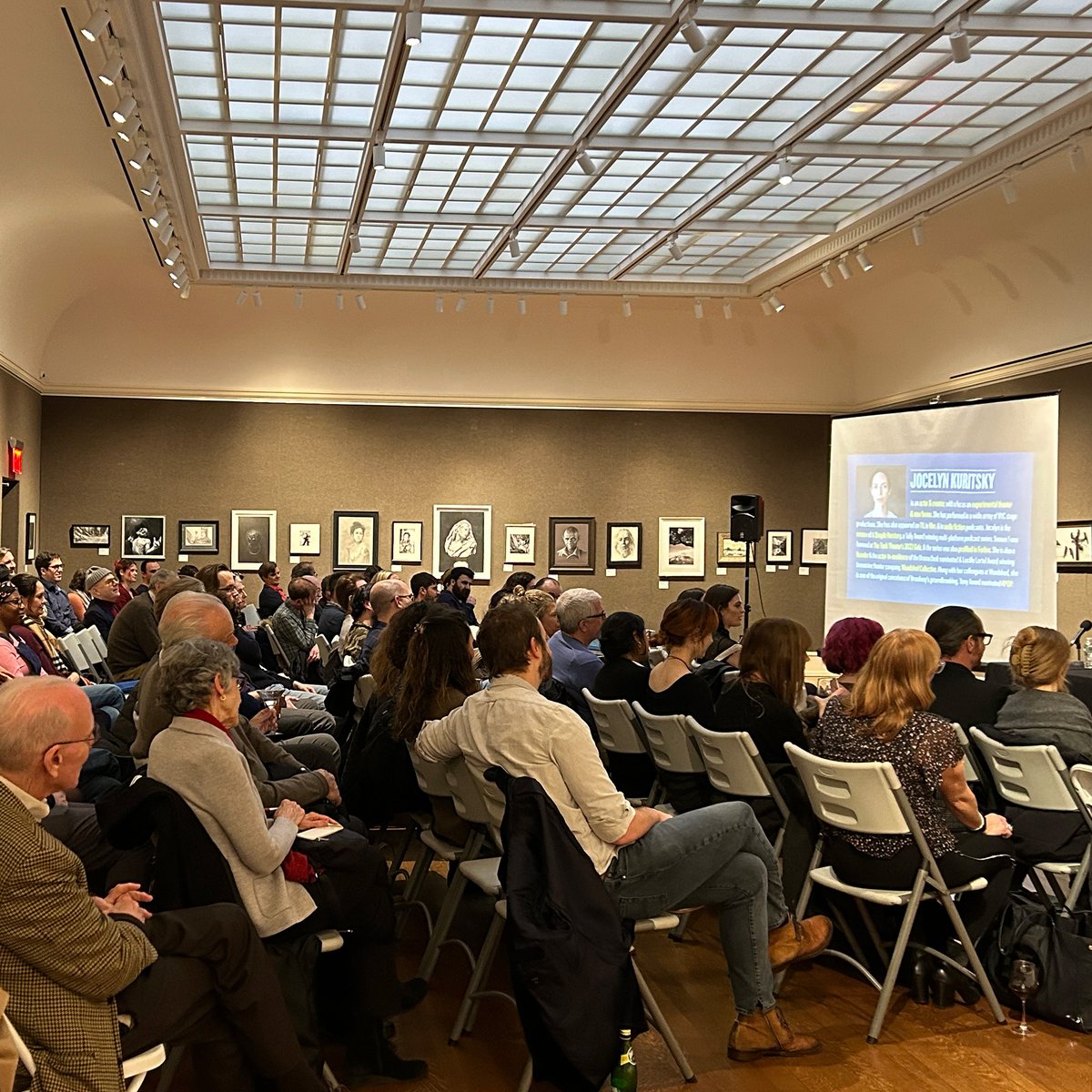signalawards's tweet image. Join us July 30 at 6:30 PM at the iconic 1850s @Salmagundi Club for Breaking the Audio Fiction Form—a live convo with @signalawards GM Jemma Brown, Jocelyn Kuritsky & James Scully.
Talk audio, community & the future of fiction podcasts.
🎟️ RSVP: vist.ly/3ysnd #NYC