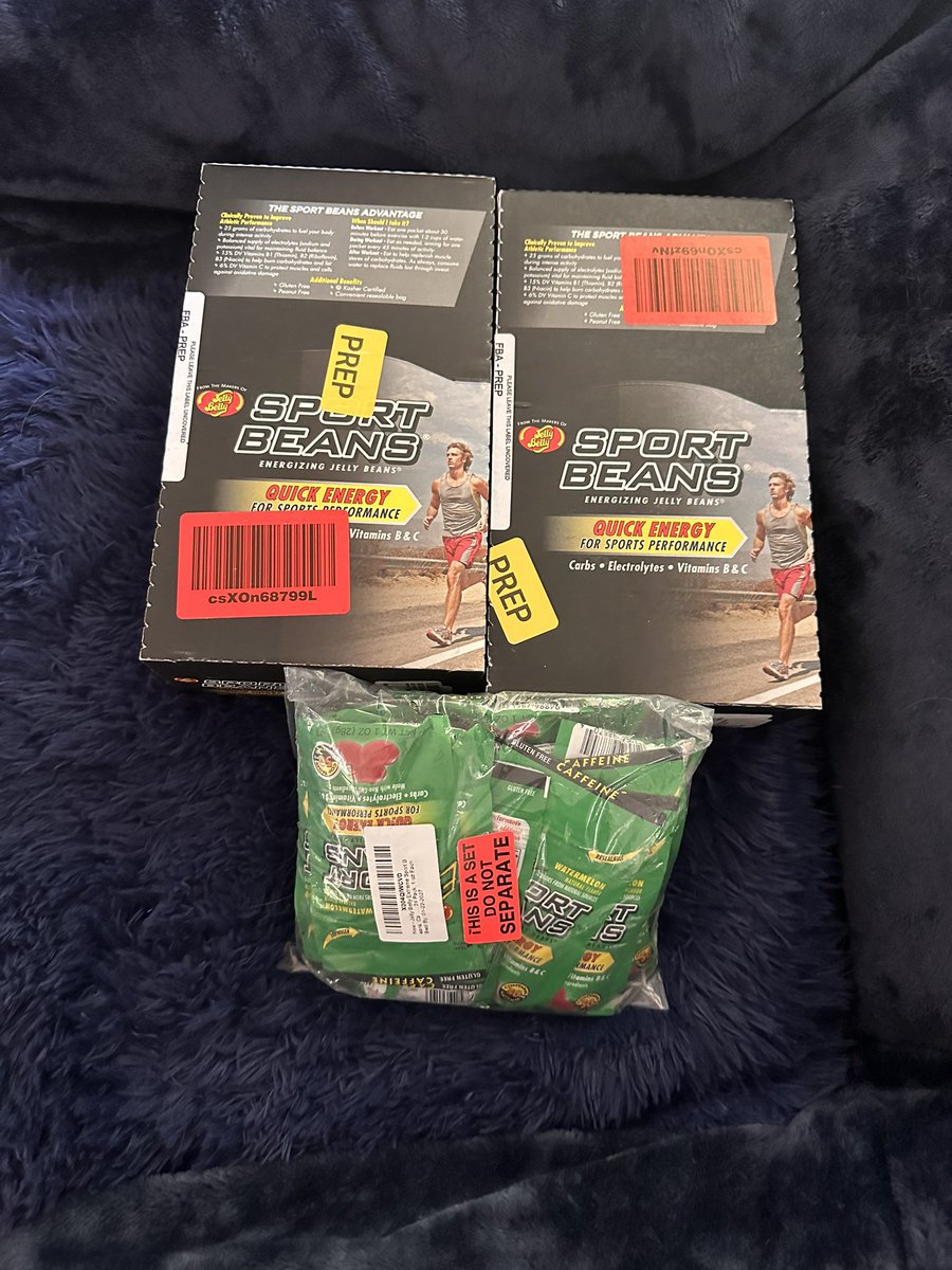 mishas_angels11's tweet image. Thank you to everyone who sent us energy and electrolyte jelly beans! We’re packing them up and sending them over to Ukraine’s defenders 💙💛