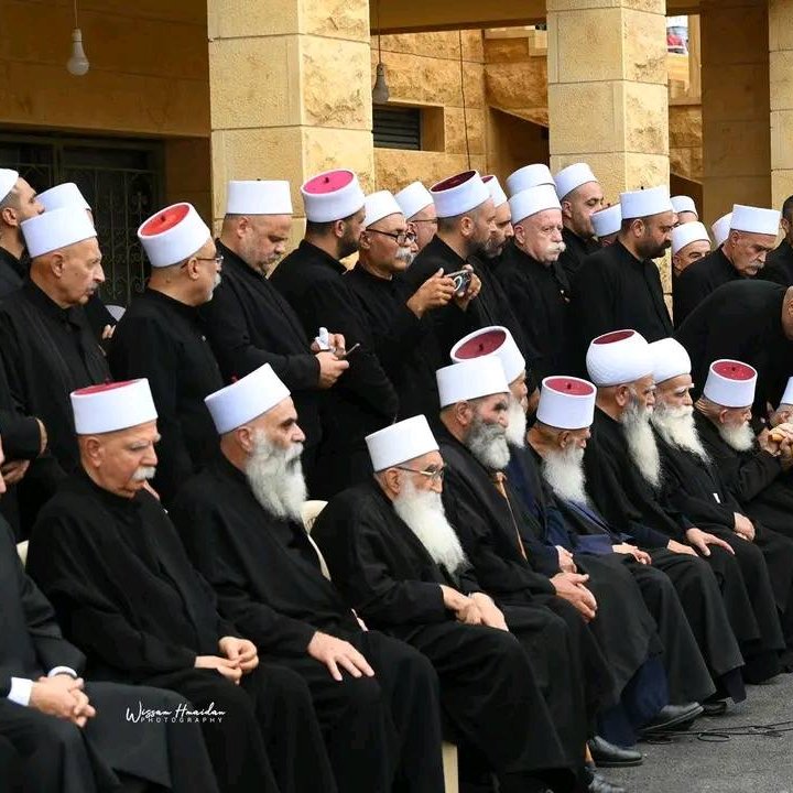 Narreddine's tweet image. 🟥 بيان صارخ الى مشايخ و دروز لبنان:
🟥 تحية و بعد الى عزوتنا و اهلنا من دروز لبنان.
يا أهلي الكرام الم تروا بقرّة أعينكم ما أظهرته لنا المحنة الأخيرة في السويداء؟ ونحن على يقين انكم شعرتم بما شعرنا به. و نرى من منشوراتكم غيرتكم و نخوتكم و تفضيلكم الدين و الضمير على الحزب و…