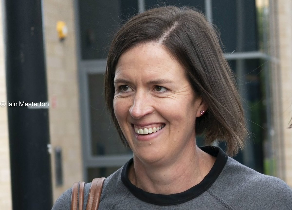 HennieInglis's tweet image. Dr Kate Searle.
Before.
After.
#IStandWithSandiePeggie
