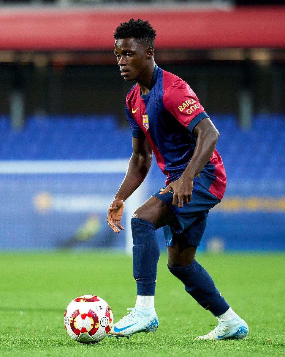 HazardQoby's tweet photo. 🚨🇬🇭Ghana's Abdul Aziz returns to Barça Atlétic on loan
Barcelona and Dreams FC have reached an agreement to repeat the loan of player Aziz Issah for one more season, until June 30, 2026. 
#TeamUQHsports 
#goldencitysports https://t.co/Z7yfDx6hvM